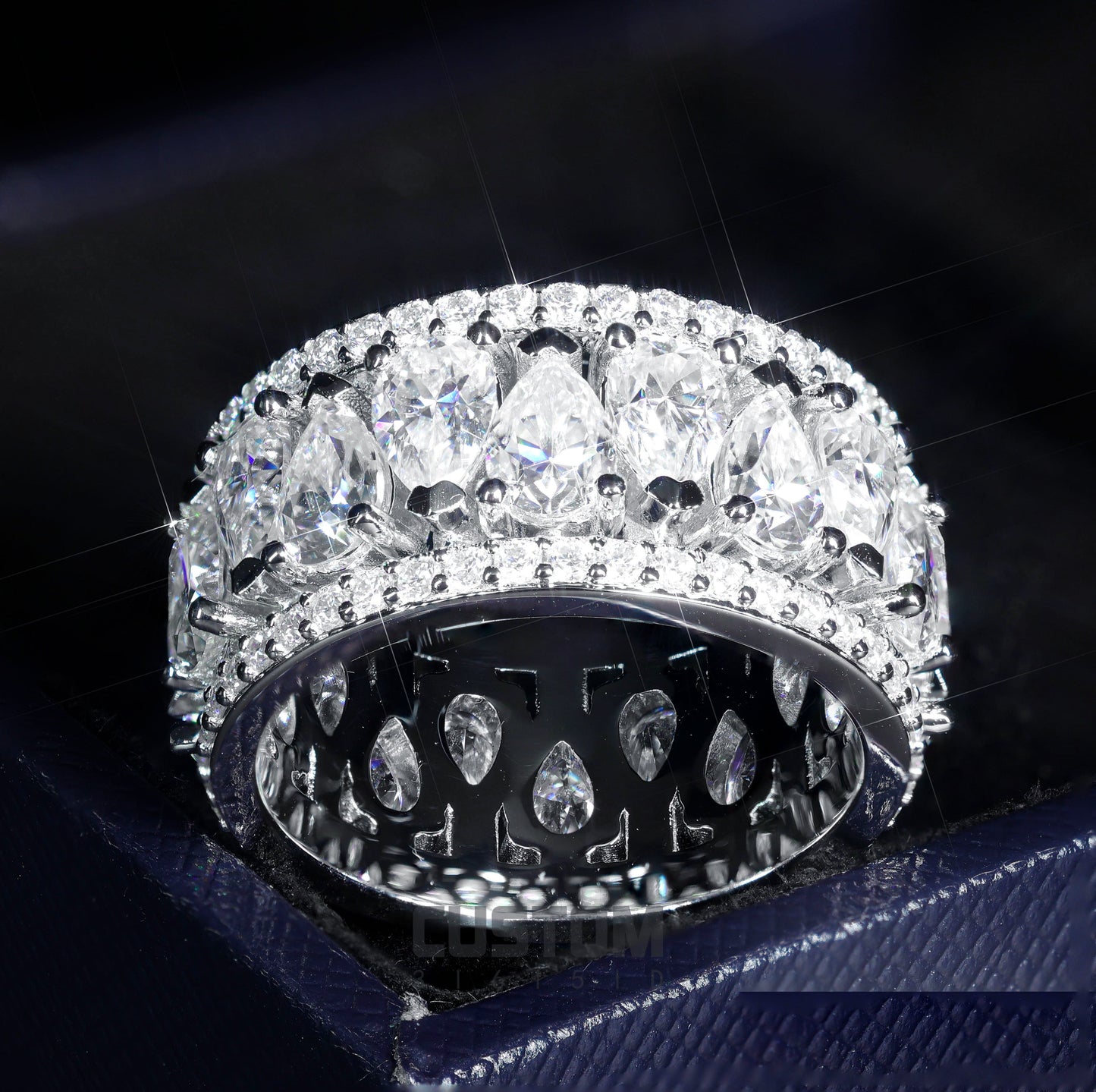 CUSTOM MEN'S BAND RING